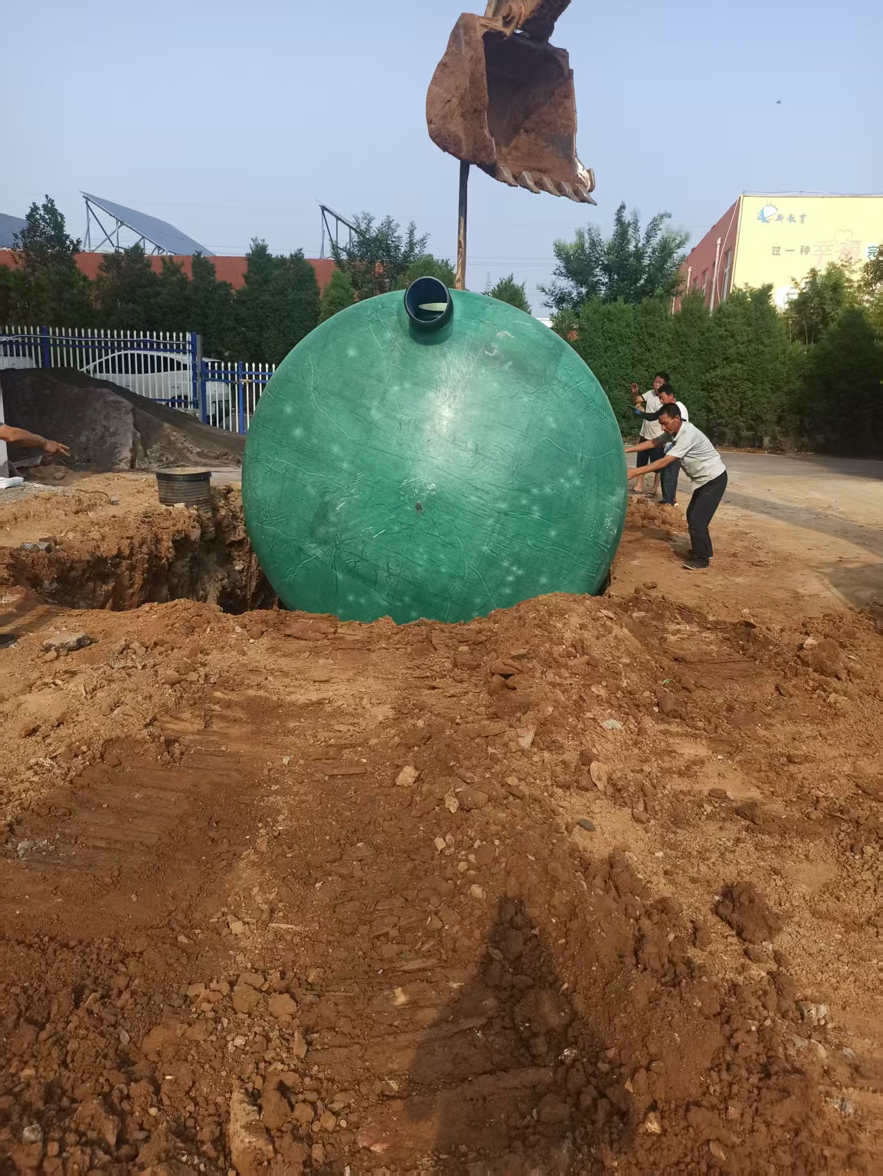正村幼区化粪池